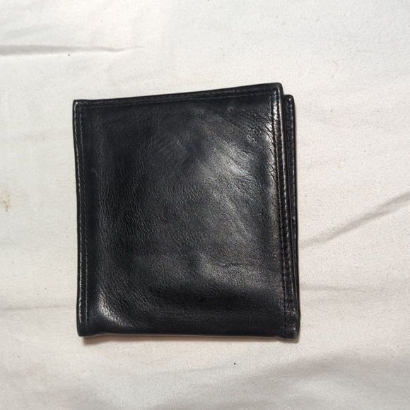 Dockers Leather Wallet Black Bifold - Picture 2 of 9